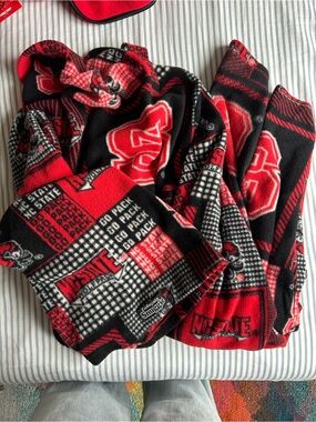 NC State Snuggie